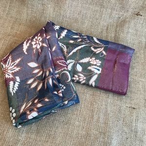 Vintage Oscar De La Renta Rayon Metallic Floral Scarf